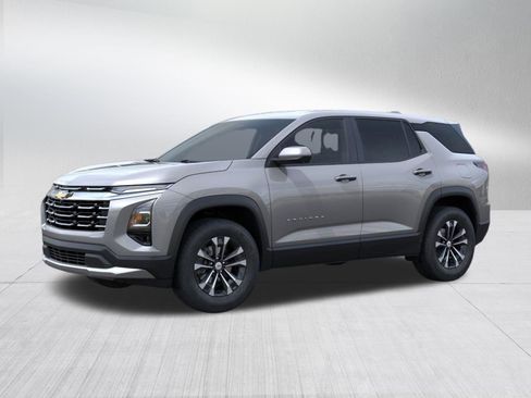 New 2026 Chevrolet Equinox LT AWD/4WD image 2
