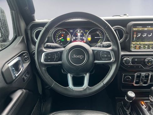 Certified 2021 Jeep Wrangler Unlimited Sahara image 16