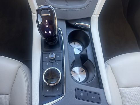 Certified 2025 Cadillac XT6 Premium Luxury w/ Technology Package image 28