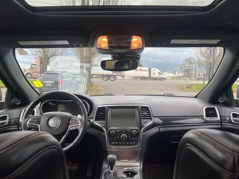 Used 2017 Jeep Grand Cherokee Trailhawk w/ Trailhawk Luxury Group image 14