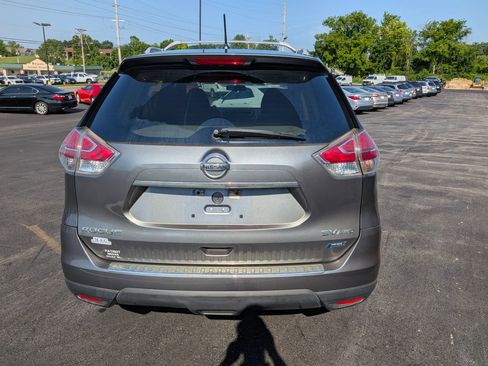 Used 2014 Nissan Rogue SV AWD/4WD image 6