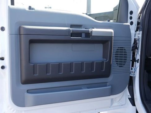 New 2027 Ford F750 2WD Regular Cab Super Duty image 9