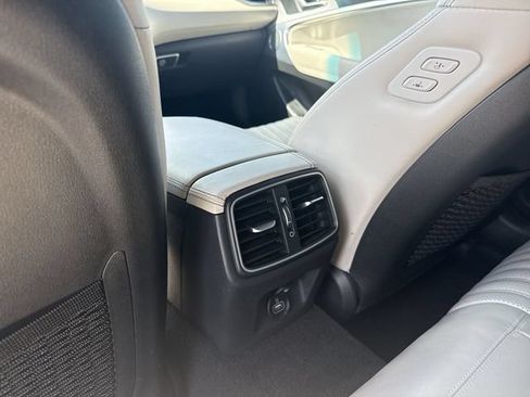 Used 2023 Genesis G70 2.0T w/ Sport Prestige Package AWD/4WD image 20