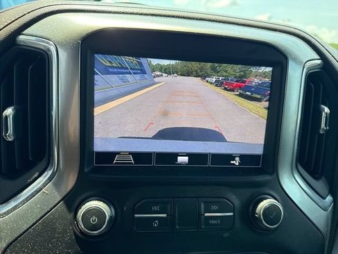 Used 2020 Chevrolet Silverado 1500 LTZ w/ LTZ Plus Package AWD/4WD image 17