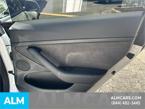 Used 2022 Tesla Model 3 Performance AWD/4WD image 18