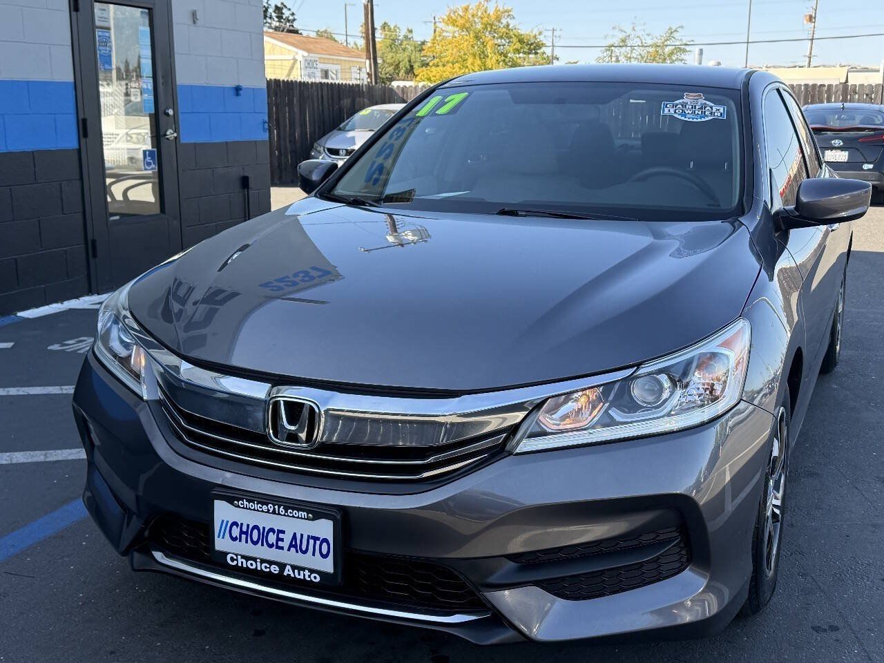 Used 2017 Honda Accord LX image 18
