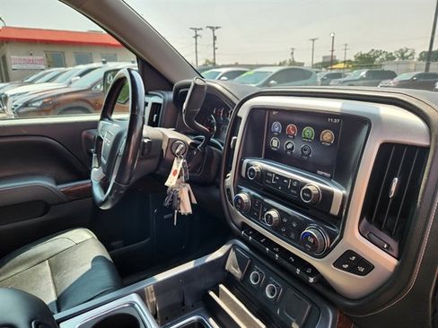 Used 2015 GMC Sierra 1500 SLT w/ SLT Preferred Package image 7
