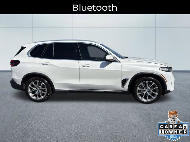 Used 2024 BMW X5 xDrive40i w/ Parking Assistance Package AWD/4WD image 2