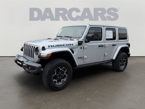 Used 2023 Jeep Wrangler Unlimited Rubicon 4xe w/ Cold Weather Group AWD/4WD image 3
