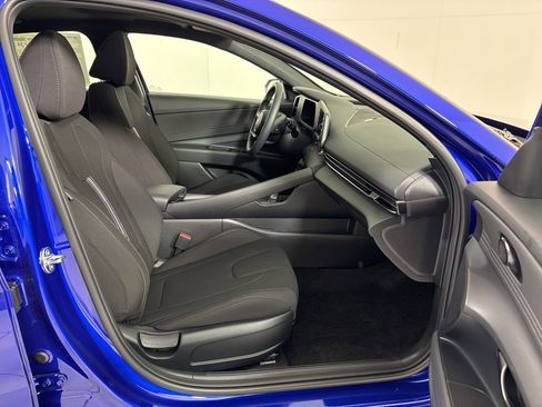 New 2026 Hyundai Elantra SEL Sport Premium FWD image 12