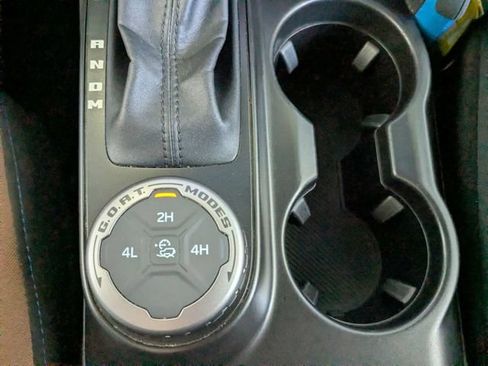 Used 2022 Ford Bronco Outer Banks AWD/4WD image 18