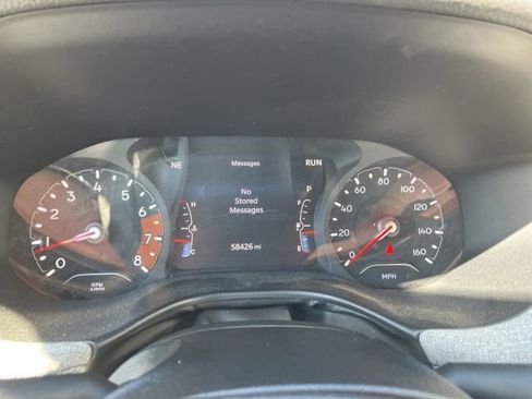 Used 2024 Jeep Compass Latitude AWD/4WD image 40