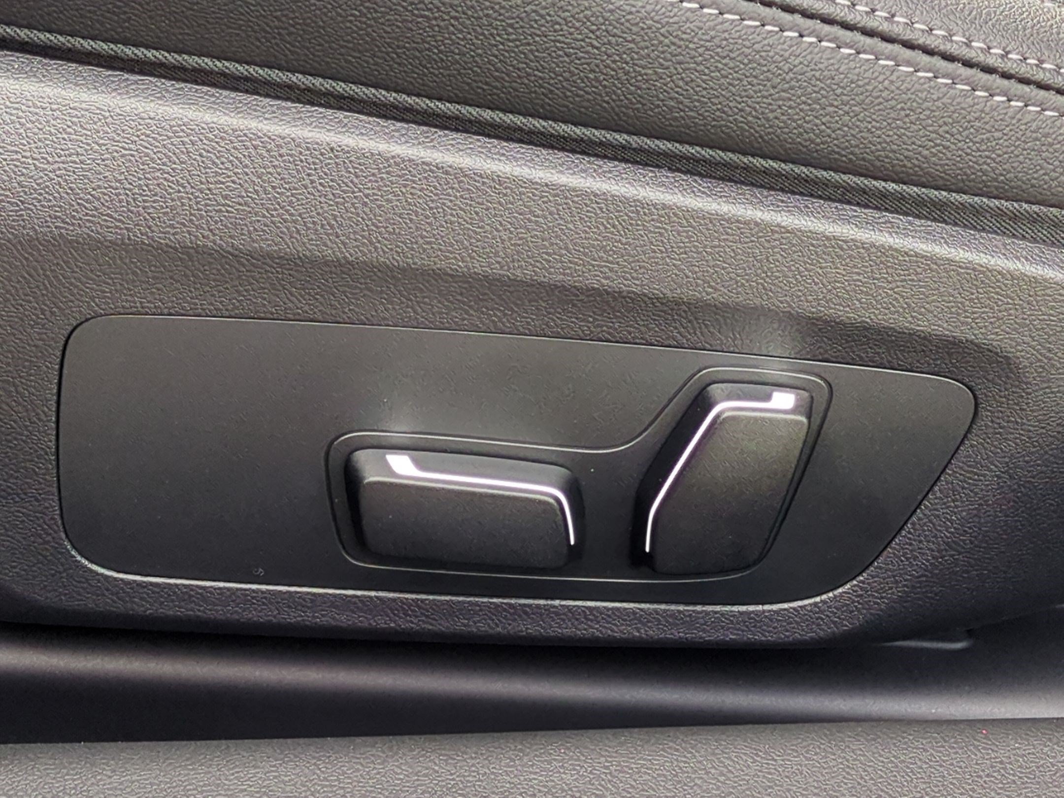 New 2026 BMW 230i Coupe RWD image 15