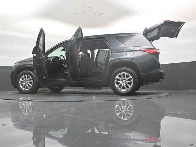 Used 2021 Chevrolet Traverse LT w/ LPO, Blackout Package FWD image 65