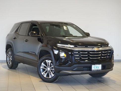 New 2026 Chevrolet Equinox LT image 3