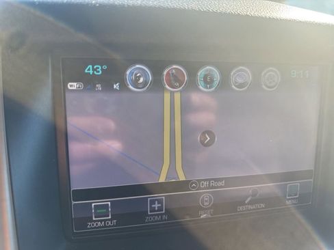 Used 2017 GMC Yukon Denali w/ Open Road Package image 10