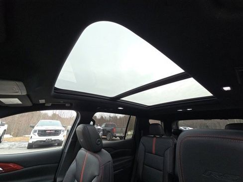 New 2026 Chevrolet Traverse RS w/ LPO, Floor Liner Package image 21