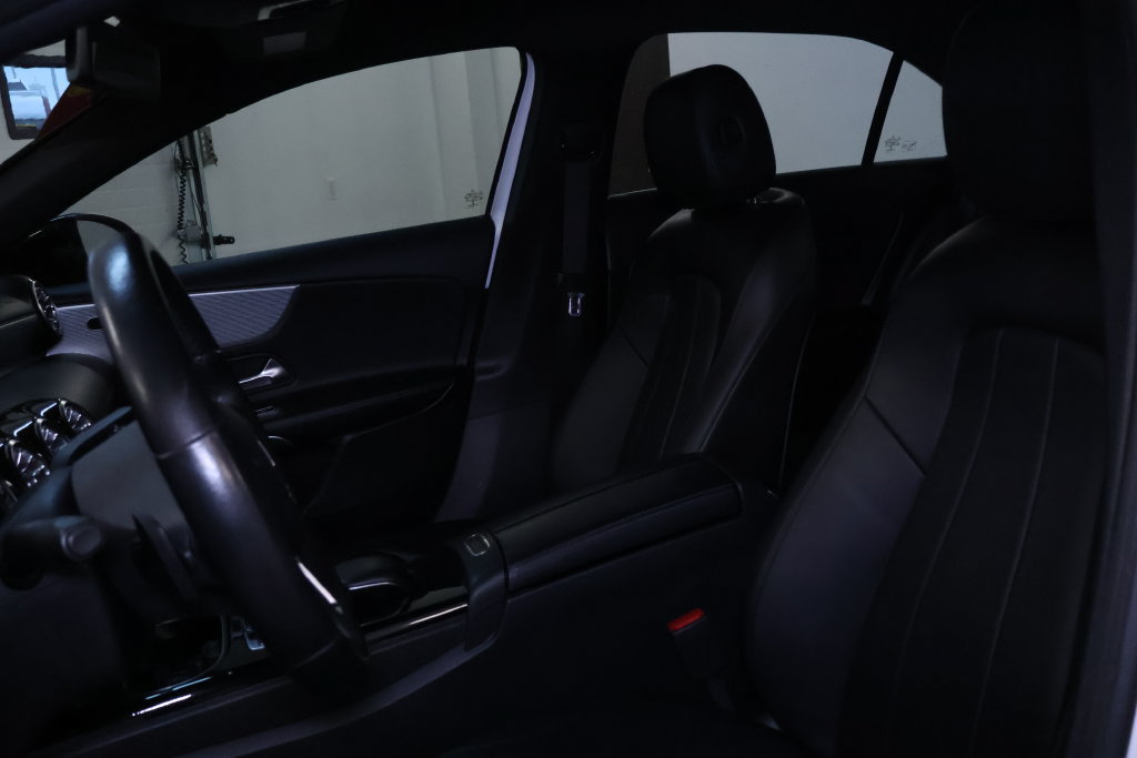 Used 2019 Mercedes-Benz A 220 4MATIC image 14