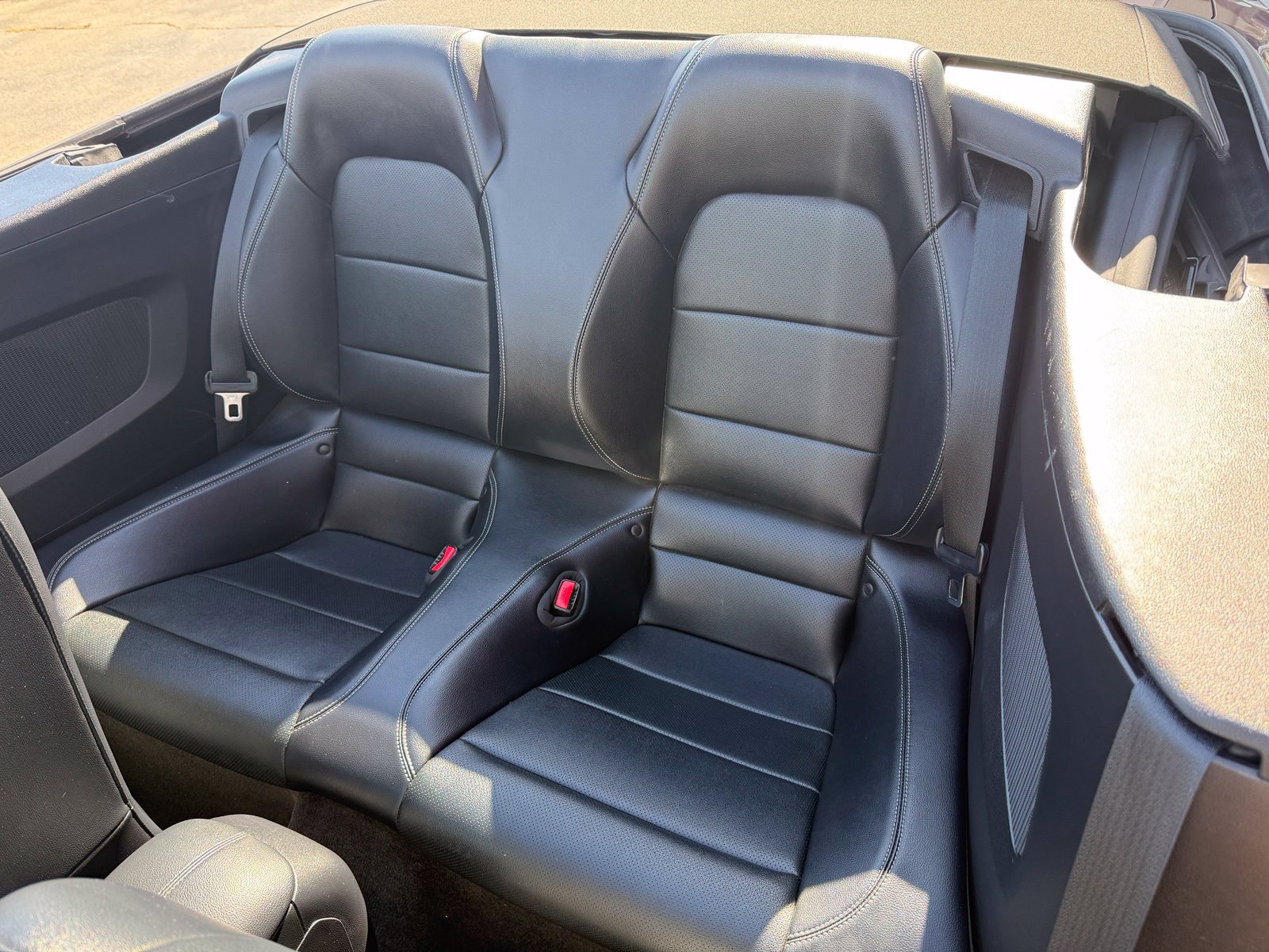 Used 2017 Ford Mustang Premium RWD image 11