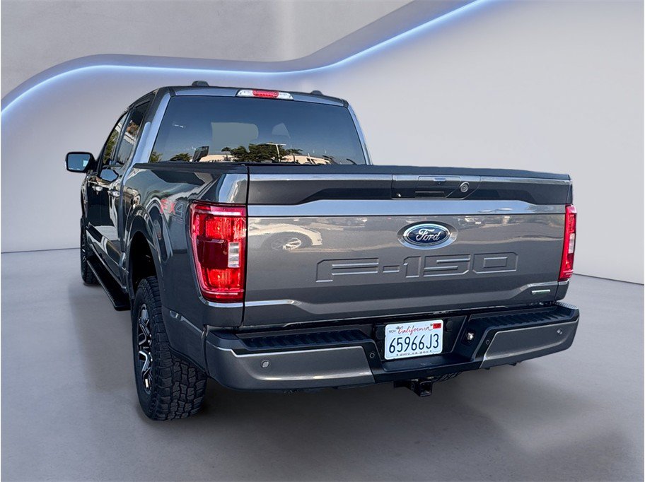 Used 2021 Ford F150 XLT w/ Equipment Group 302A High AWD/4WD image 4