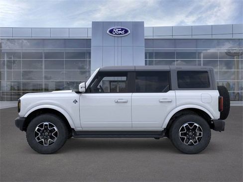 New 2025 Ford Bronco Outer Banks image 3