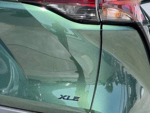 Used 2025 Toyota Sienna XLE Woodland Edition AWD/4WD image 22