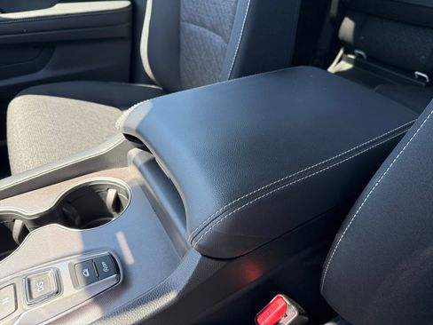 Used 2024 Honda Ridgeline Sport image 14