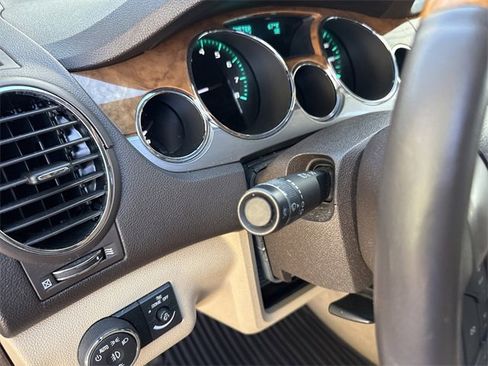 Used 2012 Buick Enclave Leather w/ Trailering Provision Package image 20