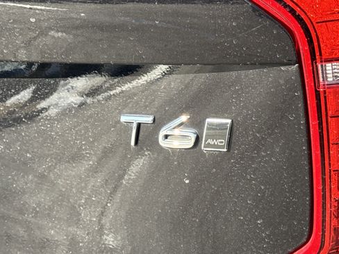 Used 2020 Volvo XC90 T6 Momentum image 21