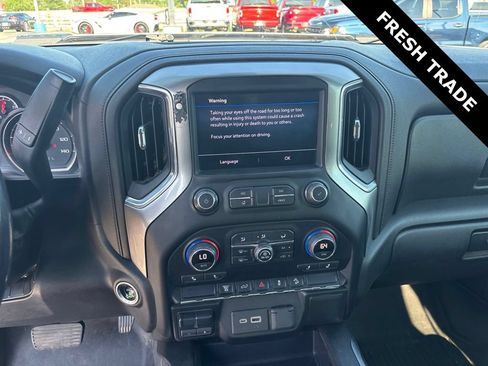 Used 2021 Chevrolet Silverado 3500 LT w/ Convenience Package AWD/4WD image 7