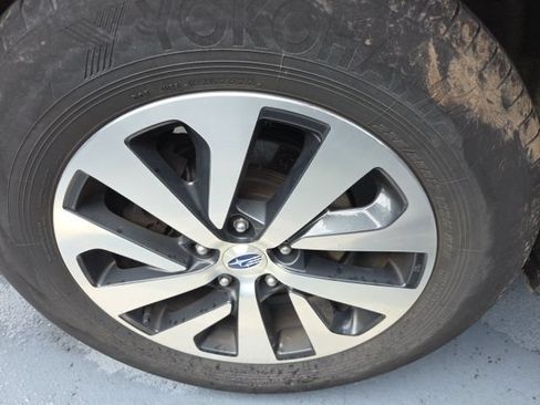 Used 2023 Subaru Outback Premium AWD/4WD image 16