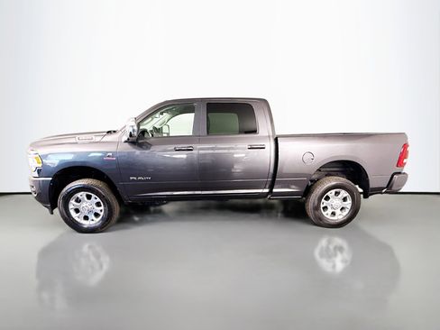Used 2024 RAM 2500 Laramie image 6