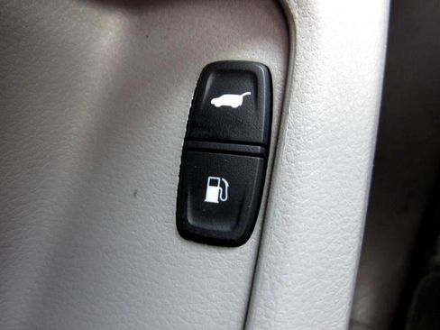 Used 2017 Acura MDX w/ Technology & Entertainment image 30