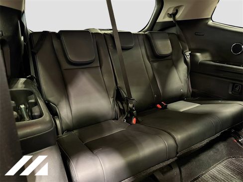 Certified 2022 Subaru Ascent Limited w/ Technology Package image 31