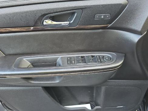 Used 2016 GMC Acadia Denali image 10