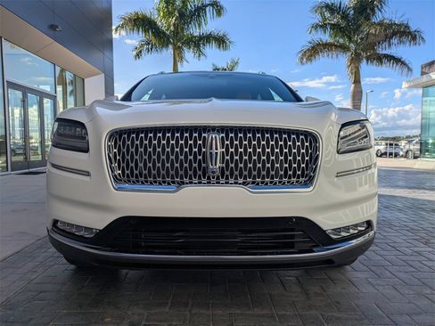 Certified 2022 Lincoln Nautilus Black Label w/ Class II Trailer Tow Package image 9