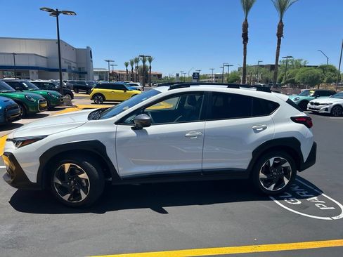 Used 2024 Subaru Crosstrek 2.5i Limited AWD/4WD image 4