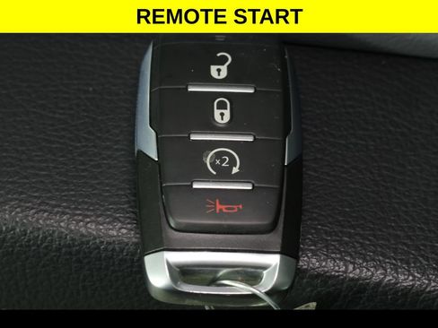 Used 2022 RAM 1500 Big Horn AWD/4WD image 8