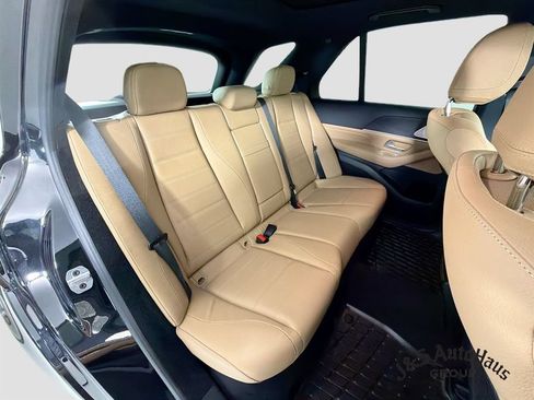 Used 2025 Mercedes-Benz GLE 450e 4MATIC image 33