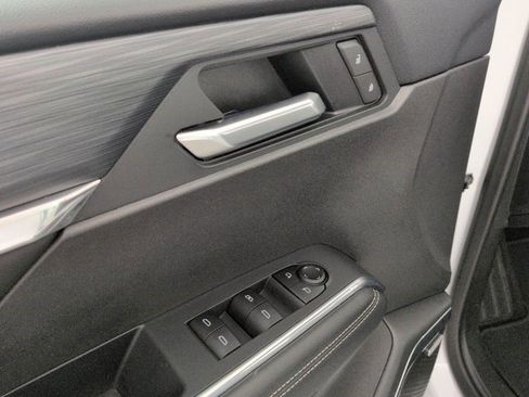 Certified 2025 GMC Acadia Elevation AWD/4WD image 26