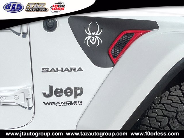 Used 2022 Jeep Wrangler Unlimited Sahara w/ Cold Weather Group AWD/4WD image 9