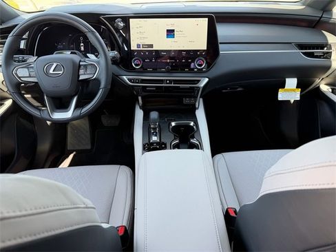 New 2026 Lexus RX 350 image 18