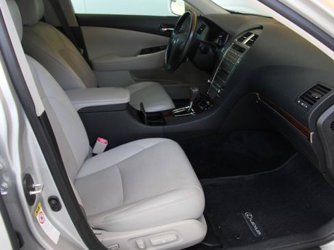 Used 2012 Lexus ES 350 FWD image 24