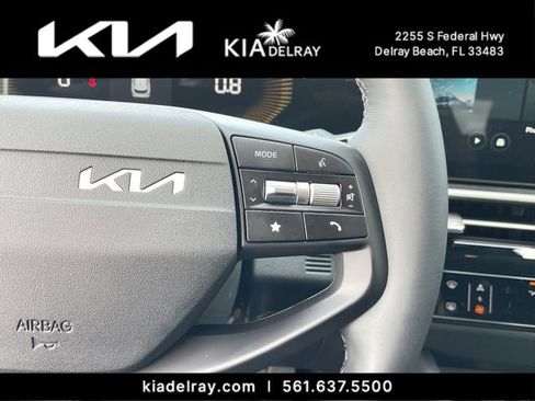 New 2026 Kia Sportage LX FWD image 27