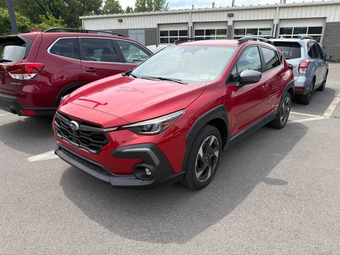 Used 2024 Subaru Crosstrek 2.5i Limited AWD/4WD image 9