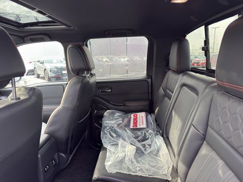 Certified 2024 Nissan Frontier PRO-4X w/ Pro Premium Package image 35