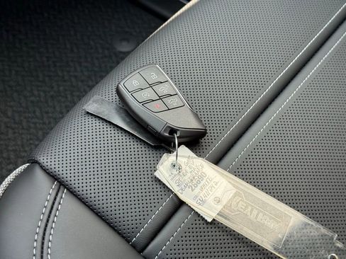 New 2025 GMC Sierra EV Denali image 33