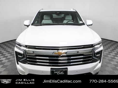 Used 2025 Chevrolet Tahoe LT AWD/4WD image 26