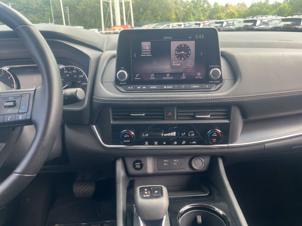Certified 2025 Nissan Rogue SV AWD/4WD image 19