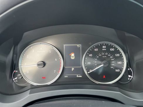 Used 2023 Lexus IS 300 w/ Comfort Package RWD image 15